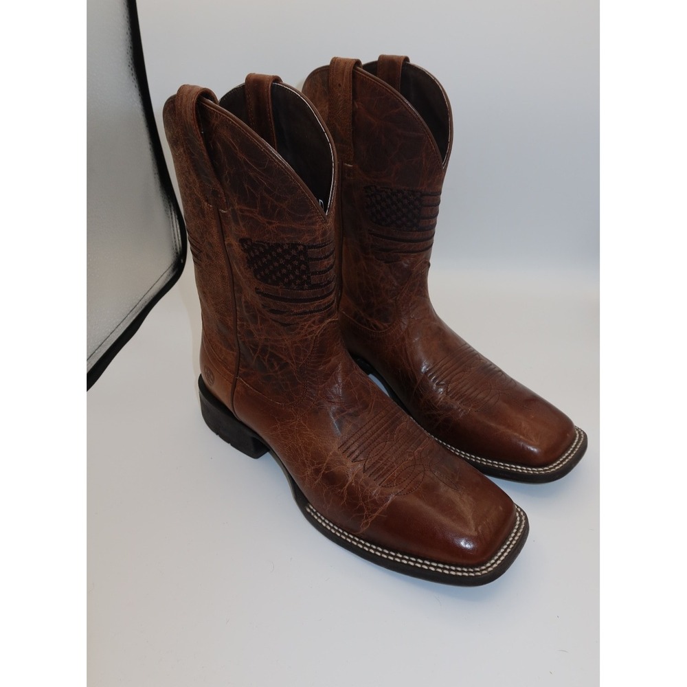 Ariat Brown Leather Western Cowboy Boots Men's 9.5 D Square Toe USA flag detail